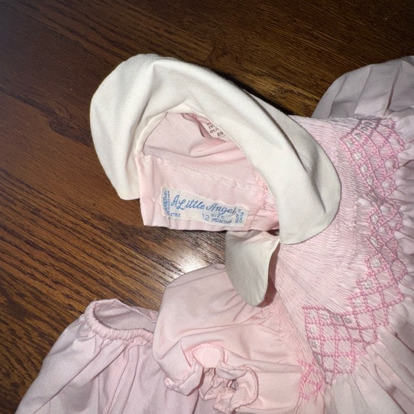 A Little Angel Set (with bloomers!) size 12 months! Vintage - Picture 2 of 3